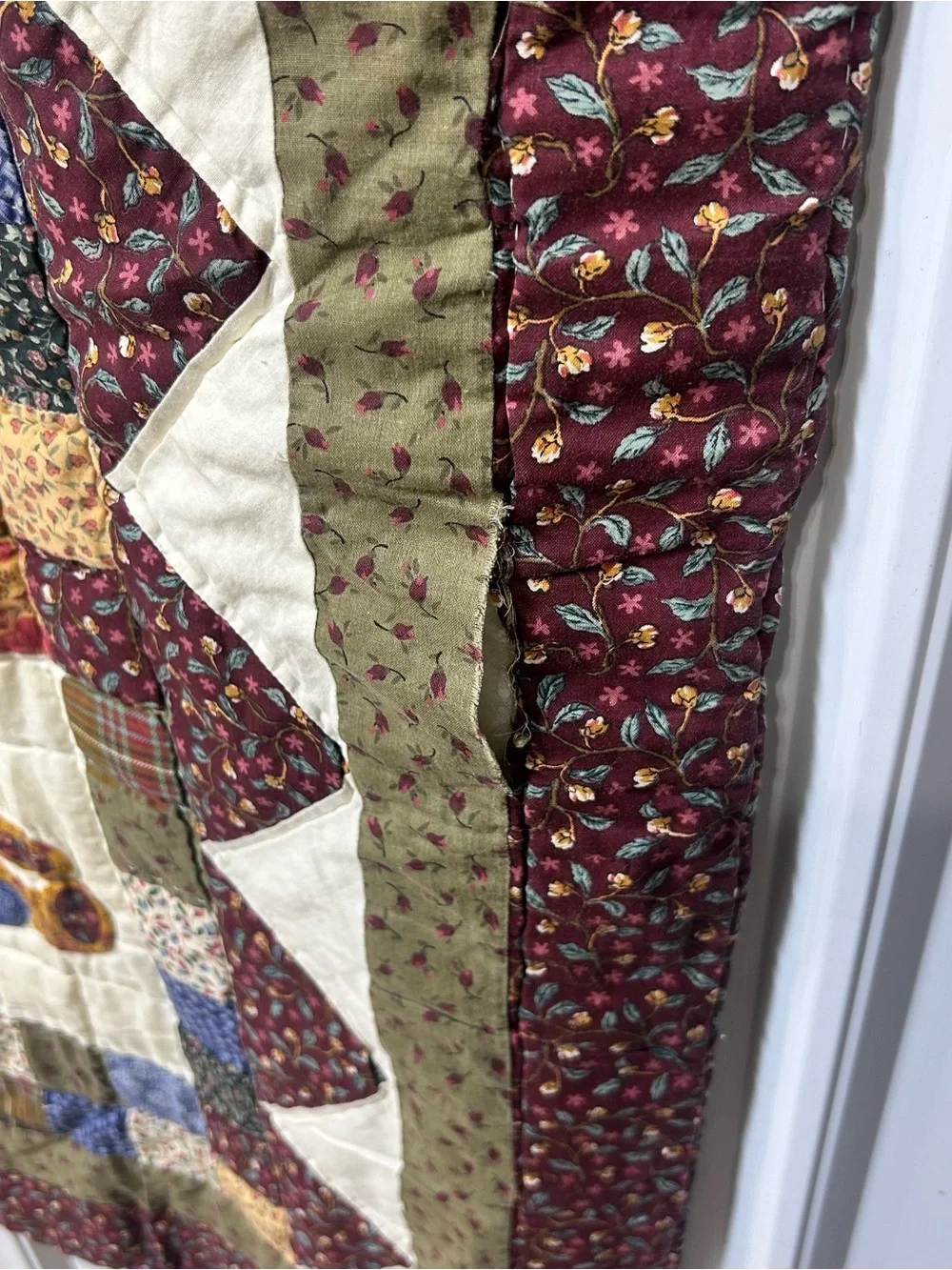 Vintage Teddy Bear Quilted Quilt Blanket 50x60 Nursery Read Description